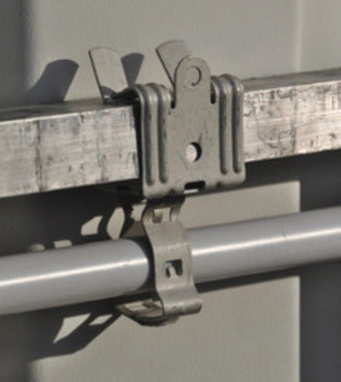 16M58 EM-M Conduit/Pipe to Flange Clip, Spring St. 3/4", 1" EMT, 5/16"–1/2" Flange