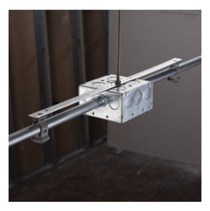 812MB18A Combination Box/Conduit Hanger for 1/2-3/4" EMT