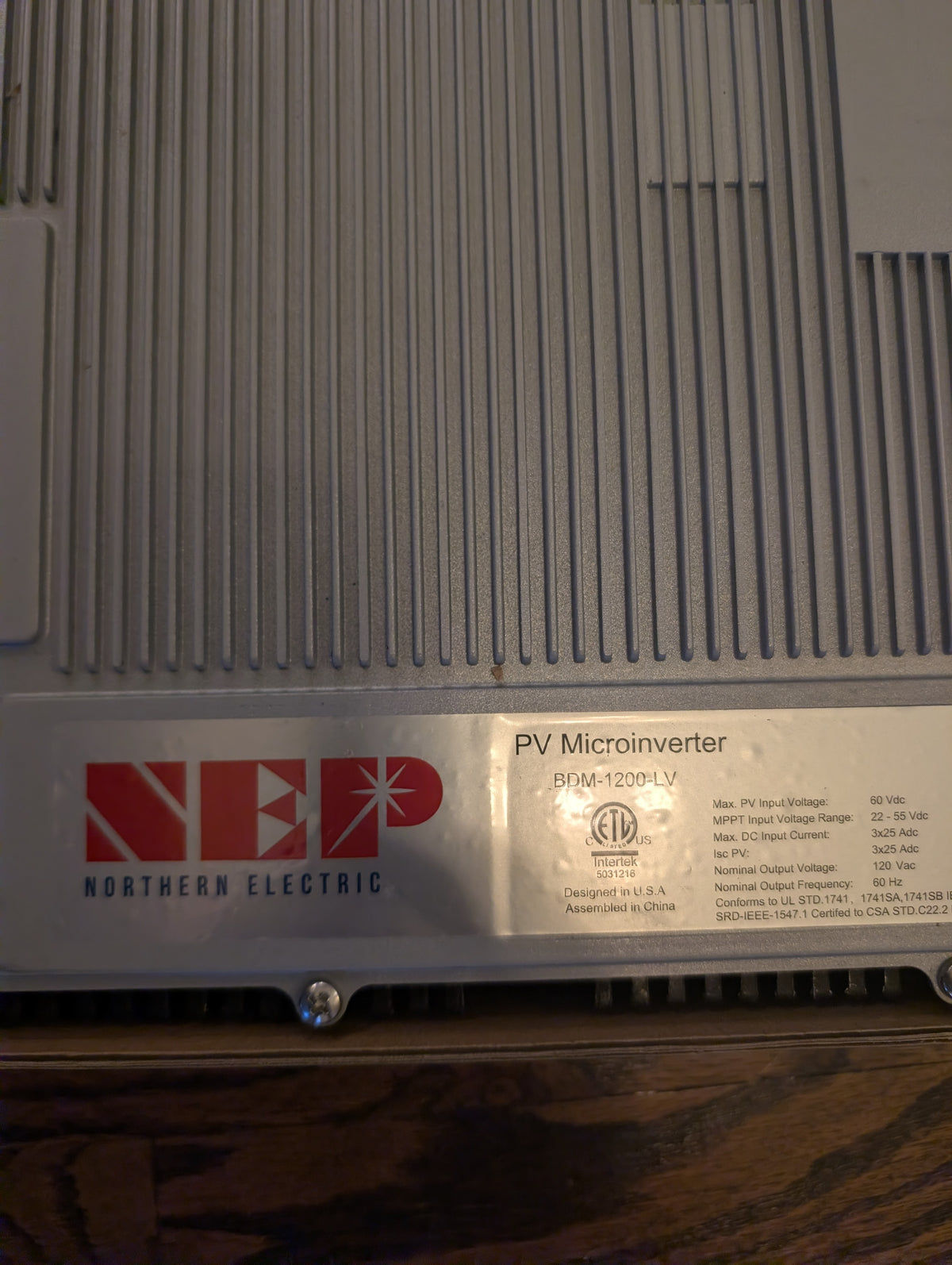 BDM-1200-LV 120V PV Microinverter